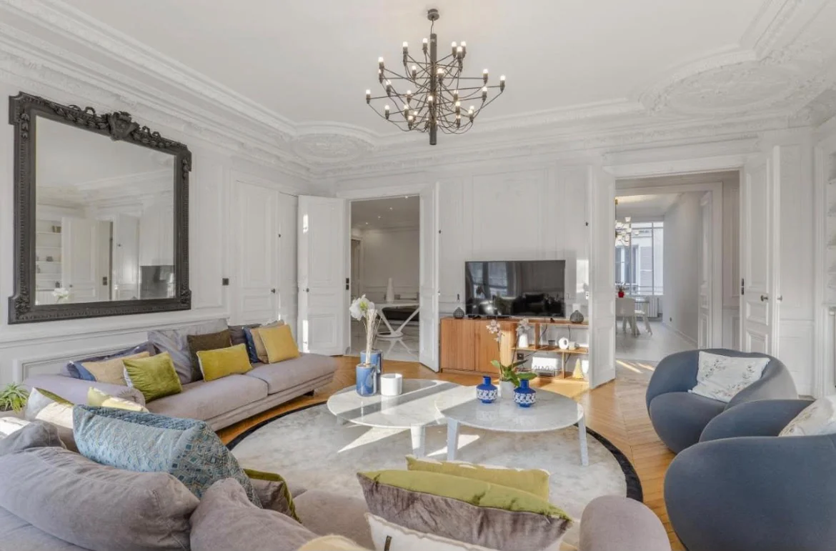 Living and dining room