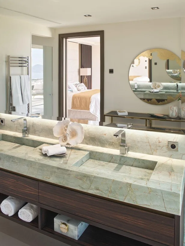 Salle de bain double vasque marbre vert