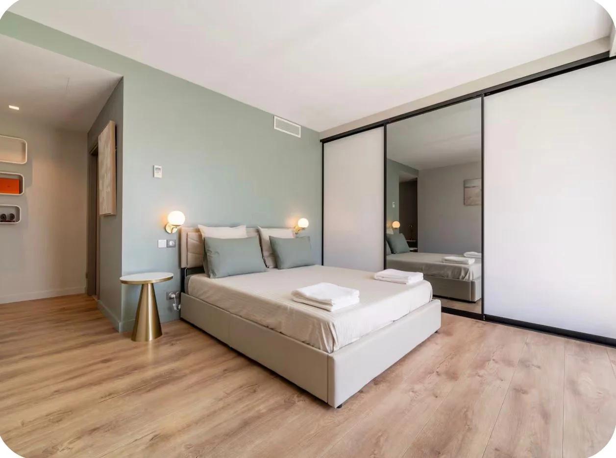 Chambre en suite avec dressing