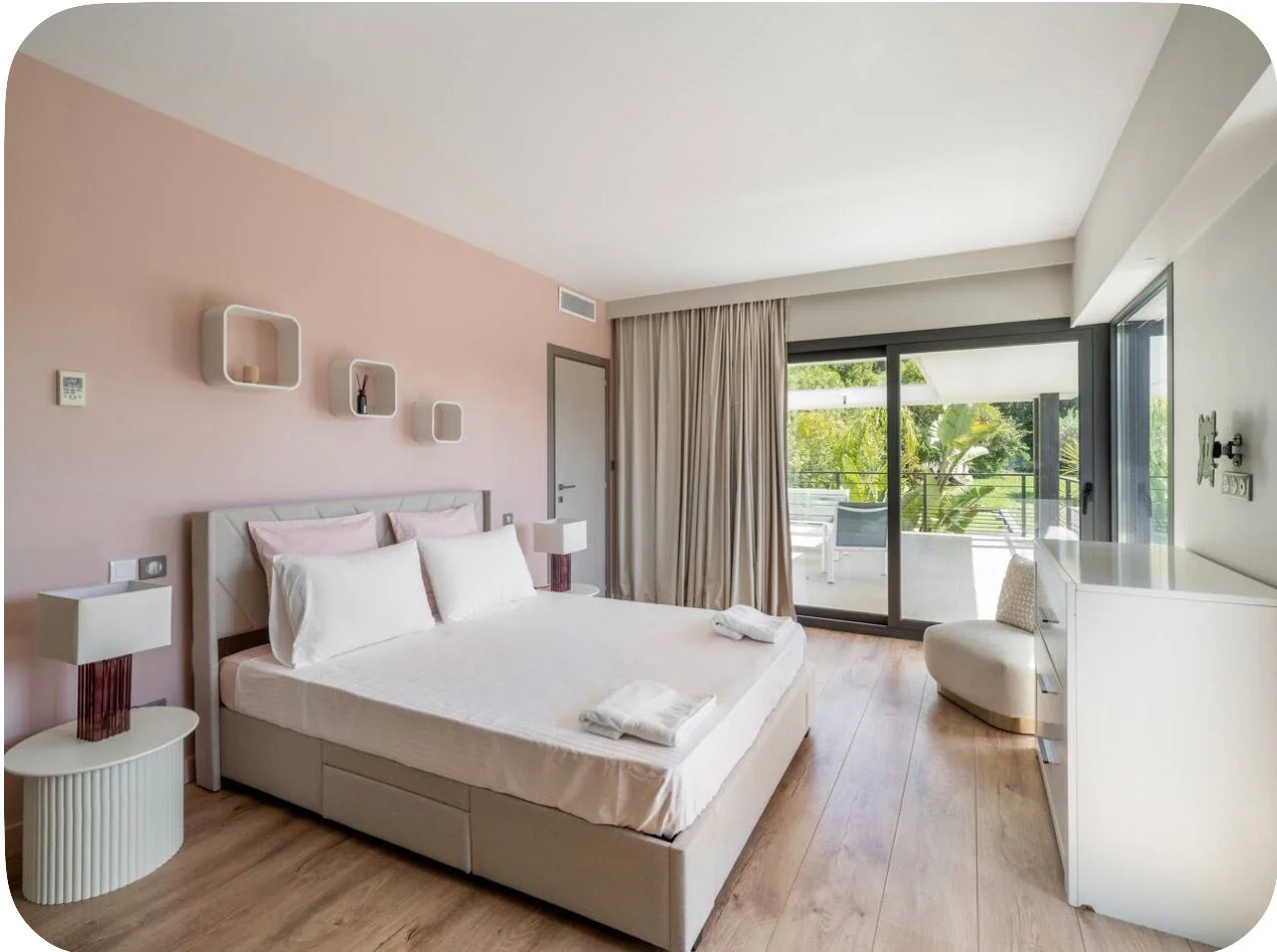 Chambre en suite avec accès jardin
